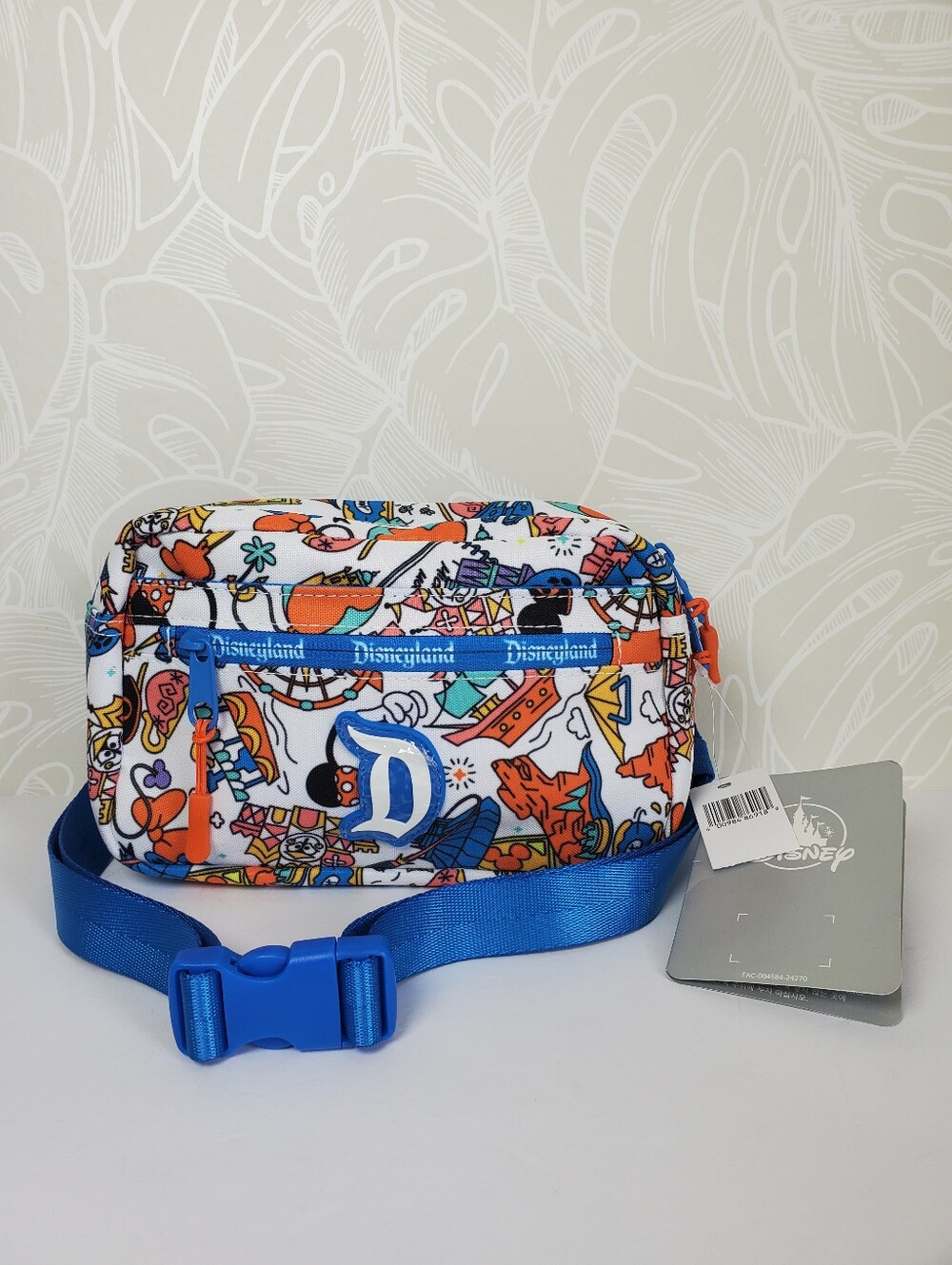 NEW Disney Parks Belt Bag Fanny Pack Disneyland Resort Play In The Park Bag